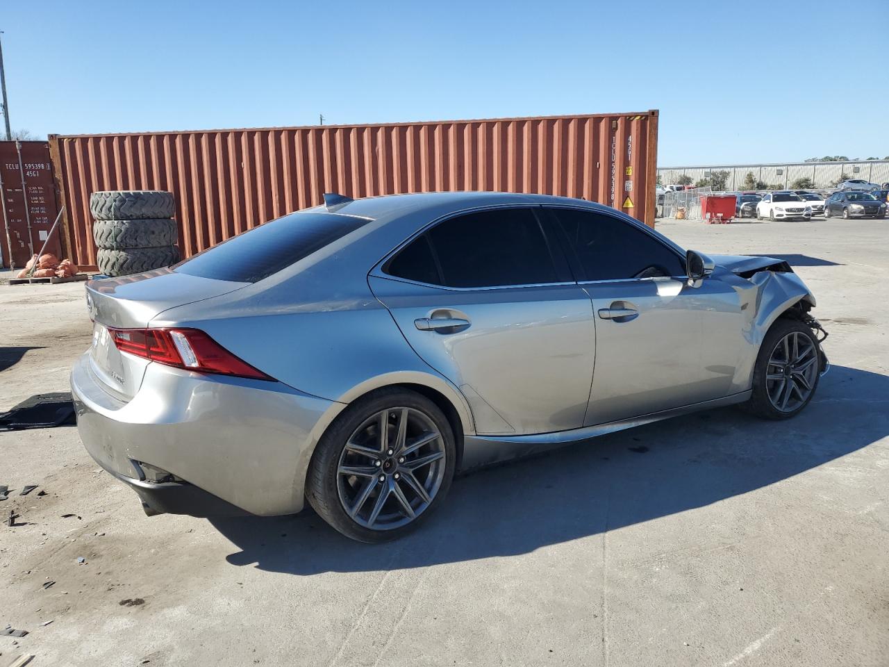 2016 Lexus IS - Image 3