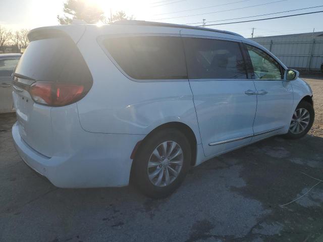  CHRYSLER PACIFICA 2018 White