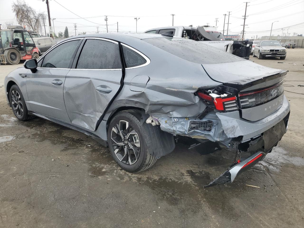 2024 Hyundai Sonata - Image 2