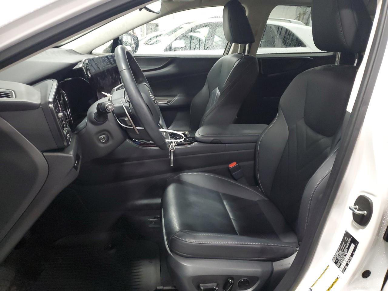2023 Lexus NX - Image 7
