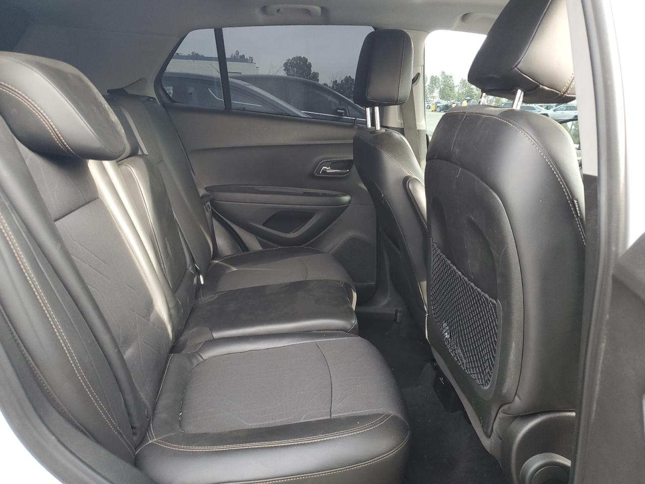 2020 Chevrolet Trax - Image 10
