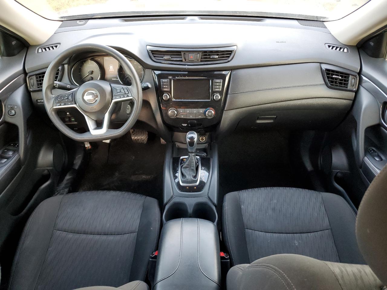 2020 Nissan Rogue - Image 8
