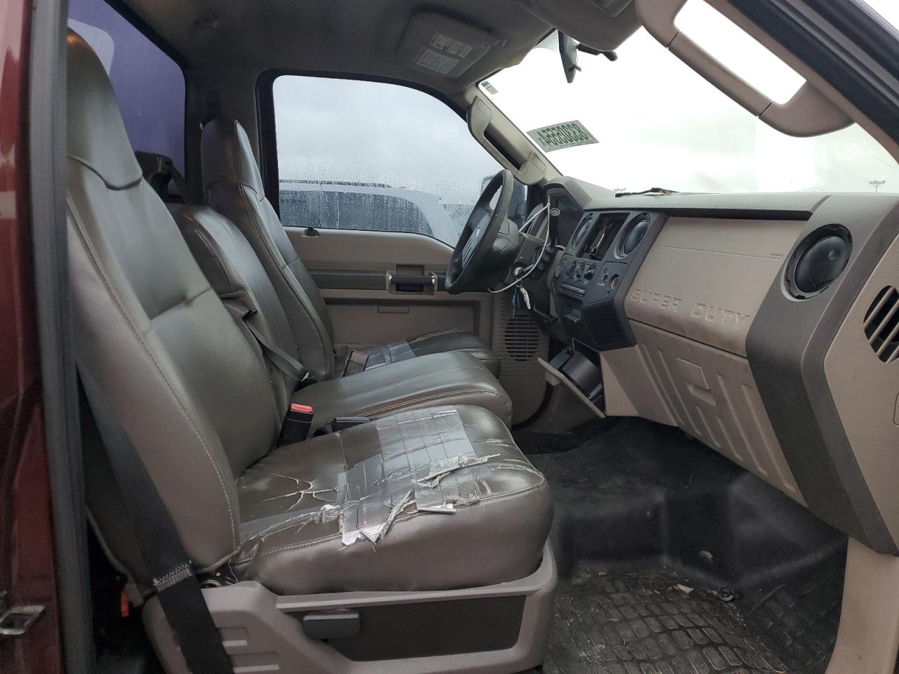 2009 Ford F250 - Image 10