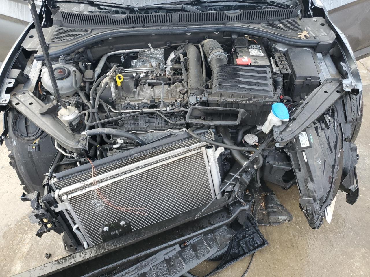 2019 Volkswagen Jetta - Image 12