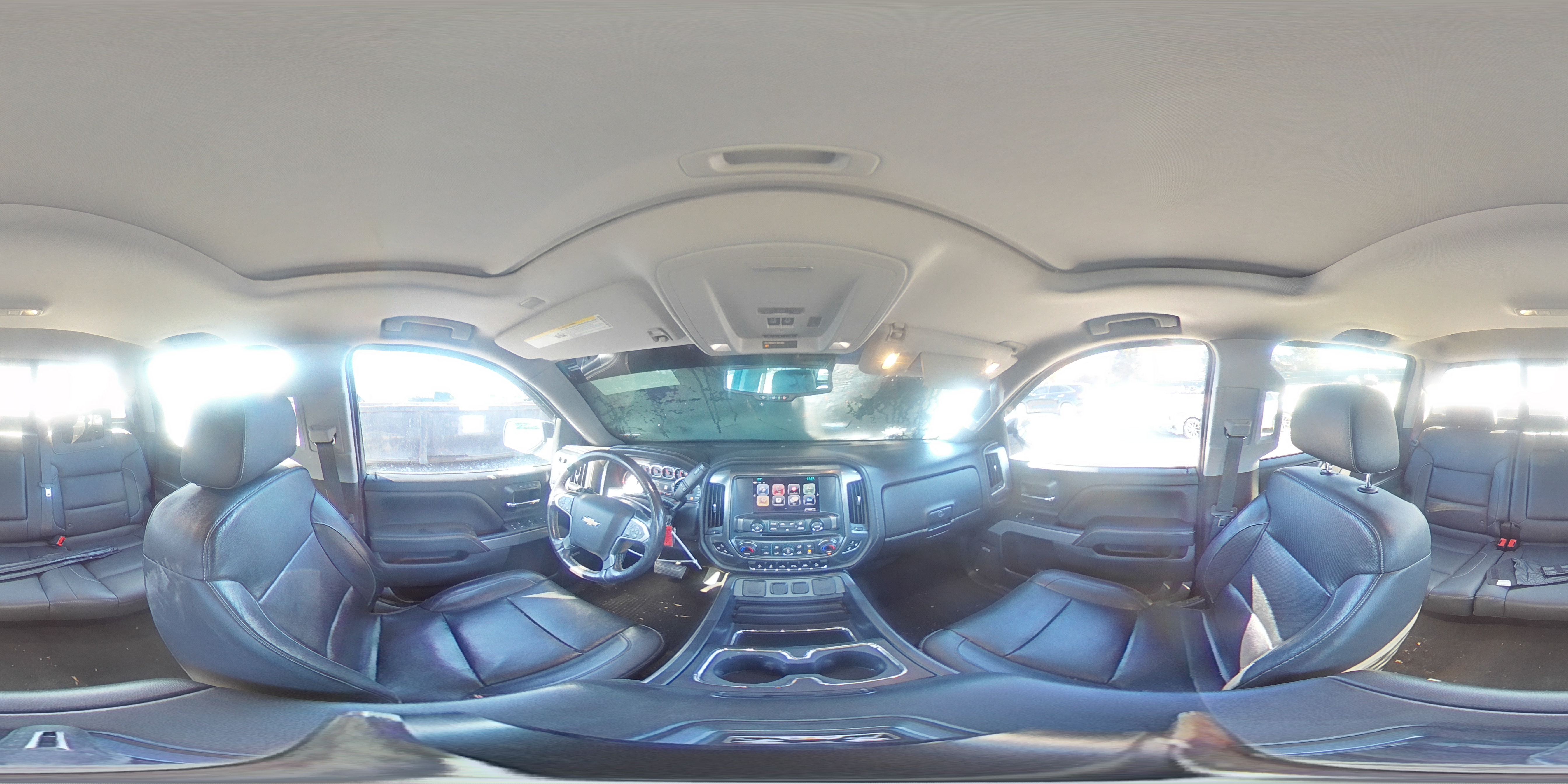 2018 Chevrolet Silverado - Image 13