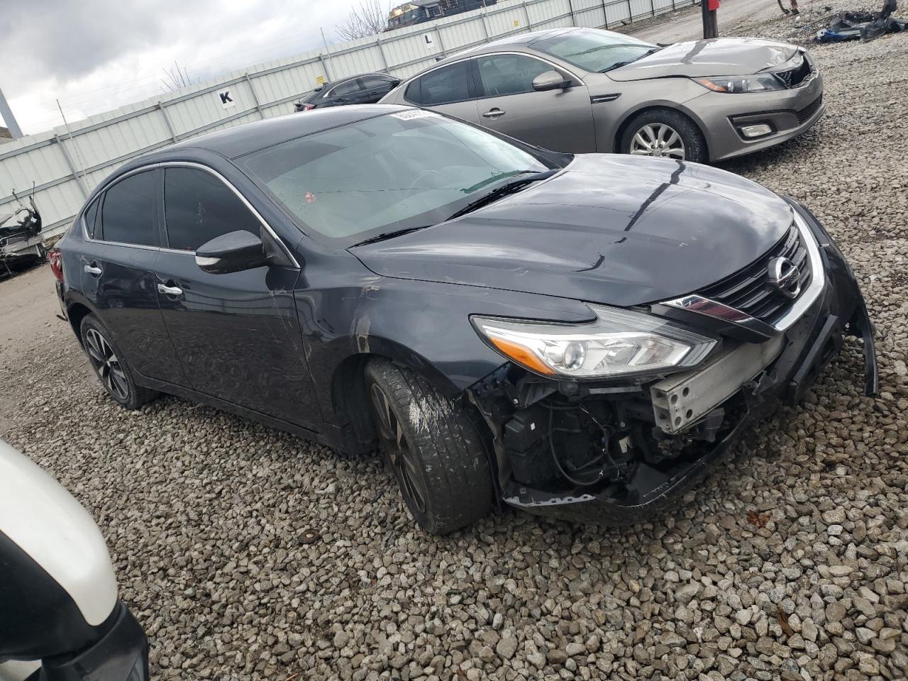 VIN 1N4AL3AP8JC128243 2018 NISSAN ALTIMA no.4