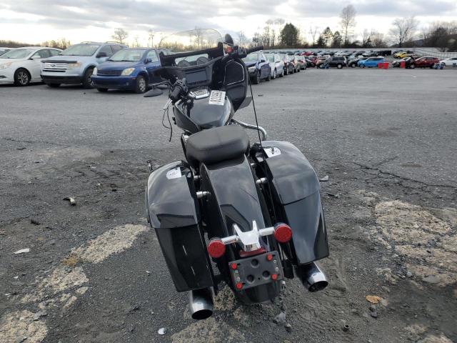  INDIAN MOTORCYCLE CO. CHALLENGER 2023 Чорний