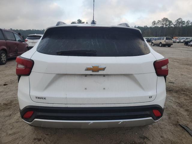  CHEVROLET TRAX 2024 Белы