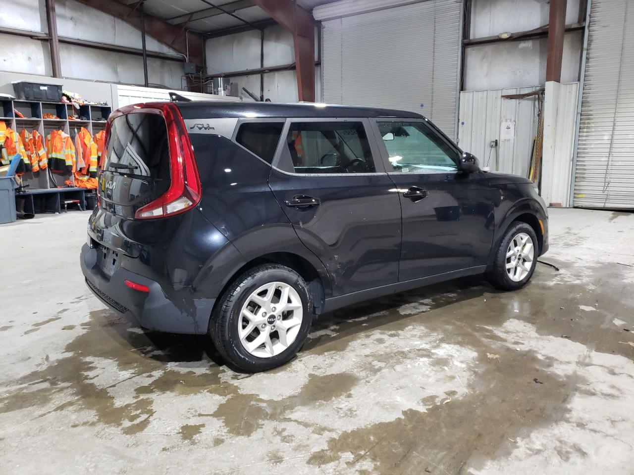 2022 Kia Soul - Image 3