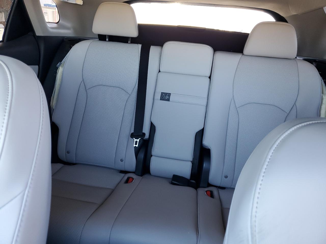 2021 Lexus RX - Image 10