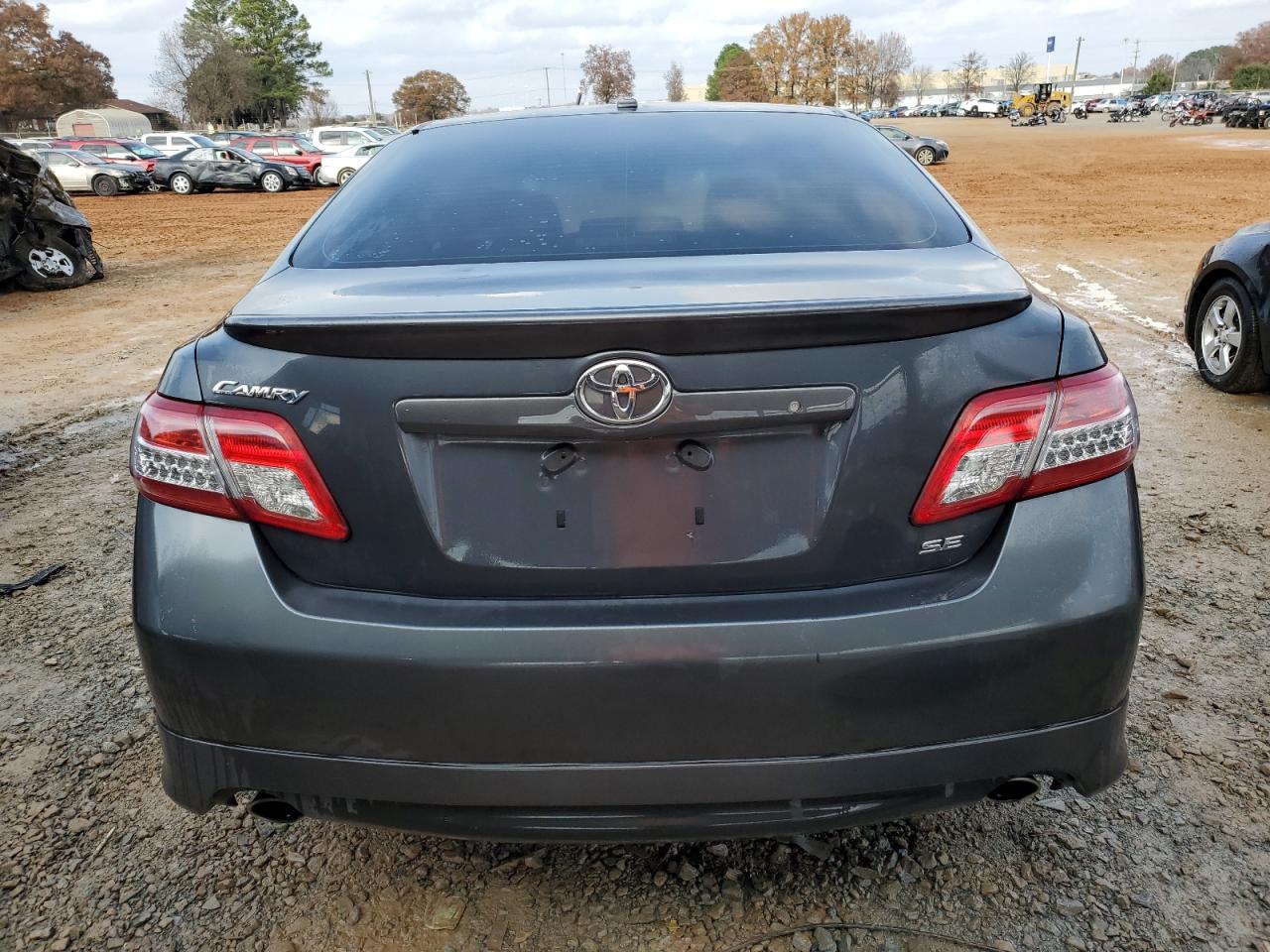 2010 Toyota Camry Base VIN: 4T1BF3EK1AU114226 Lot: 83962804