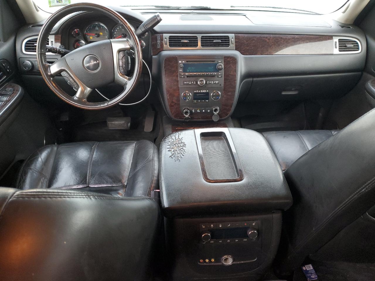 2007 GMC Yukon - Image 8