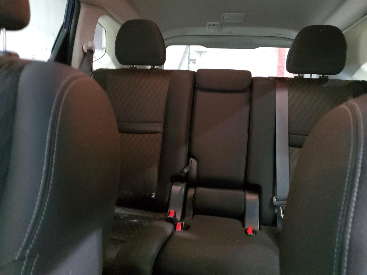 2020 Nissan Rogue - Image 10