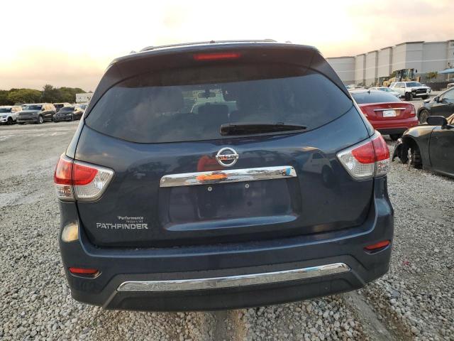  NISSAN PATHFINDER 2016 Granatowy