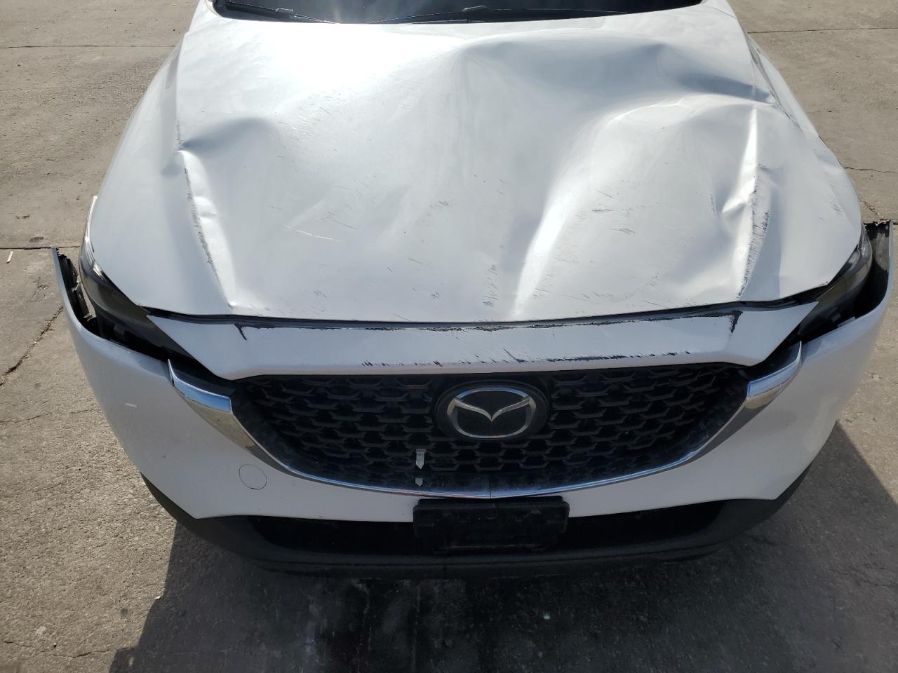 2022 Mazda CX-5 - Image 13