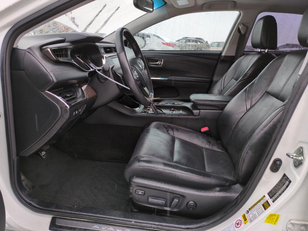 2013 Toyota Avalon - Image 7