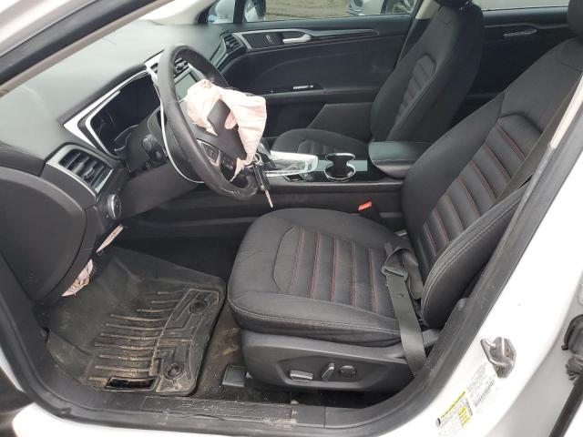  FORD FUSION 2016 Белы