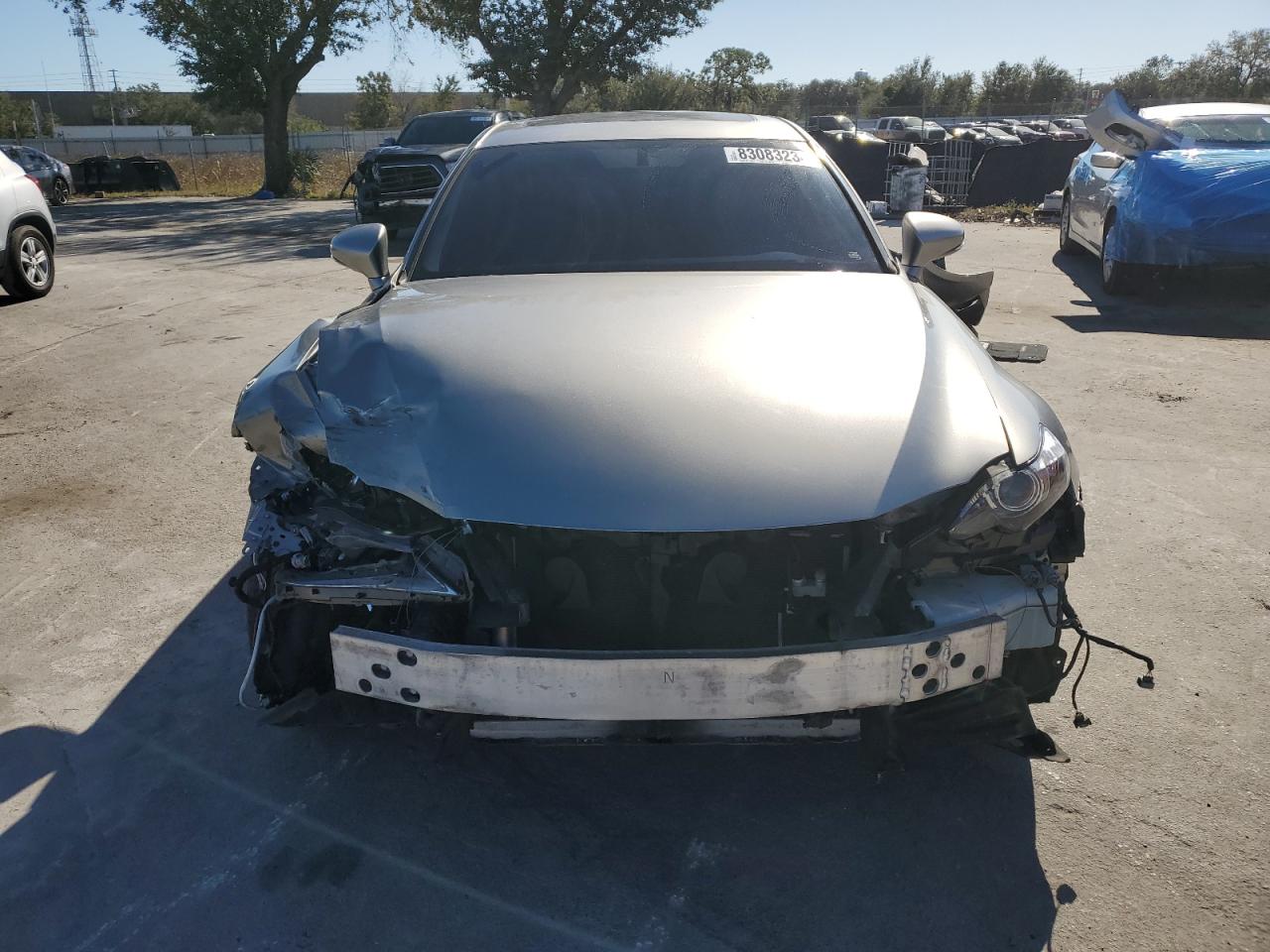 2016 Lexus IS - Image 5