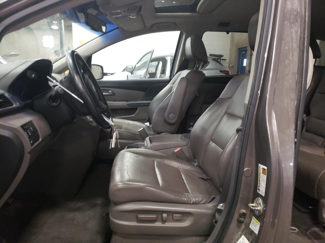 2011 Honda Odyssey - Image 7