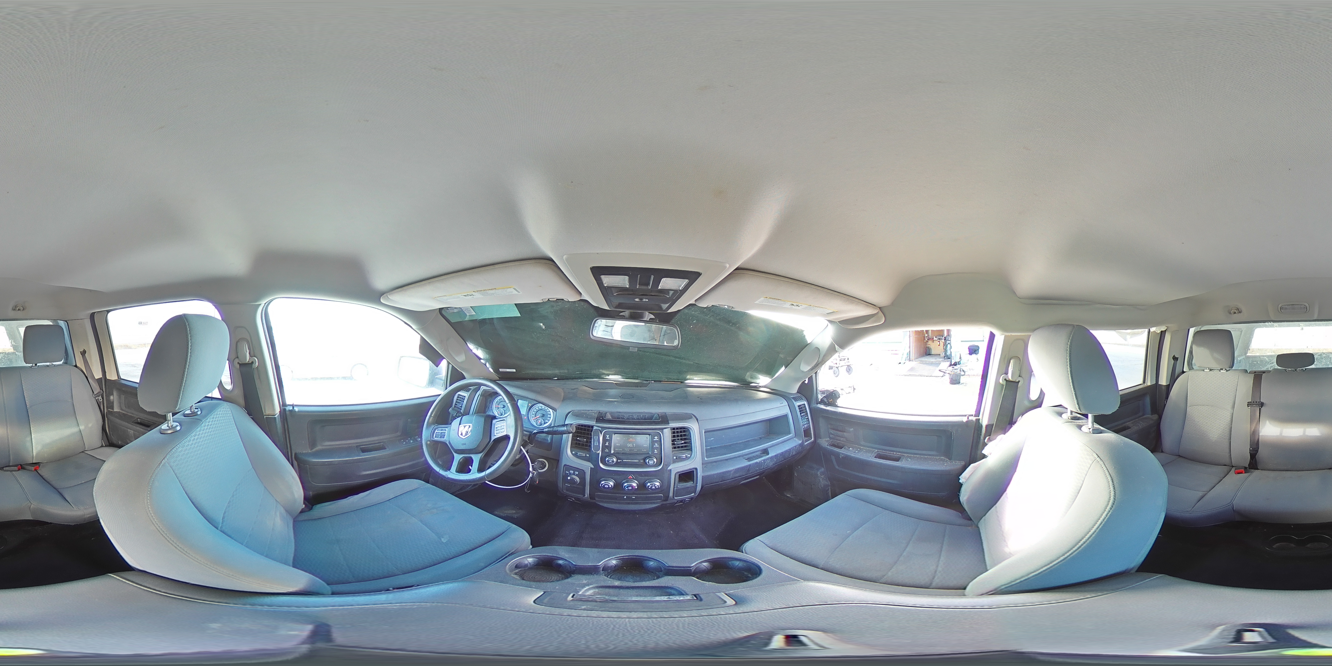 2014 RAM 1500 - Image 12