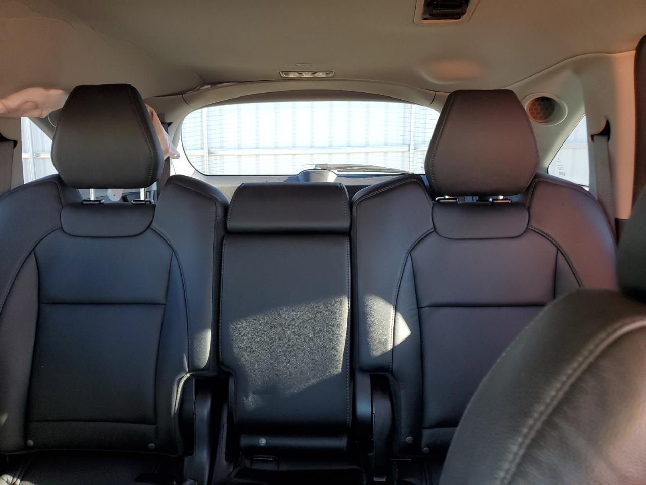 2017 Acura MDX - Image 10