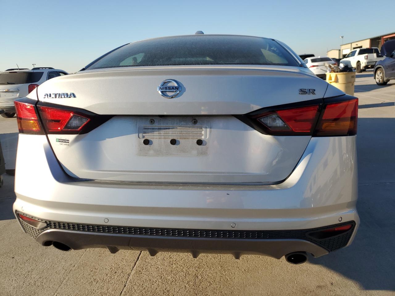 2021 Nissan Altima - Image 6