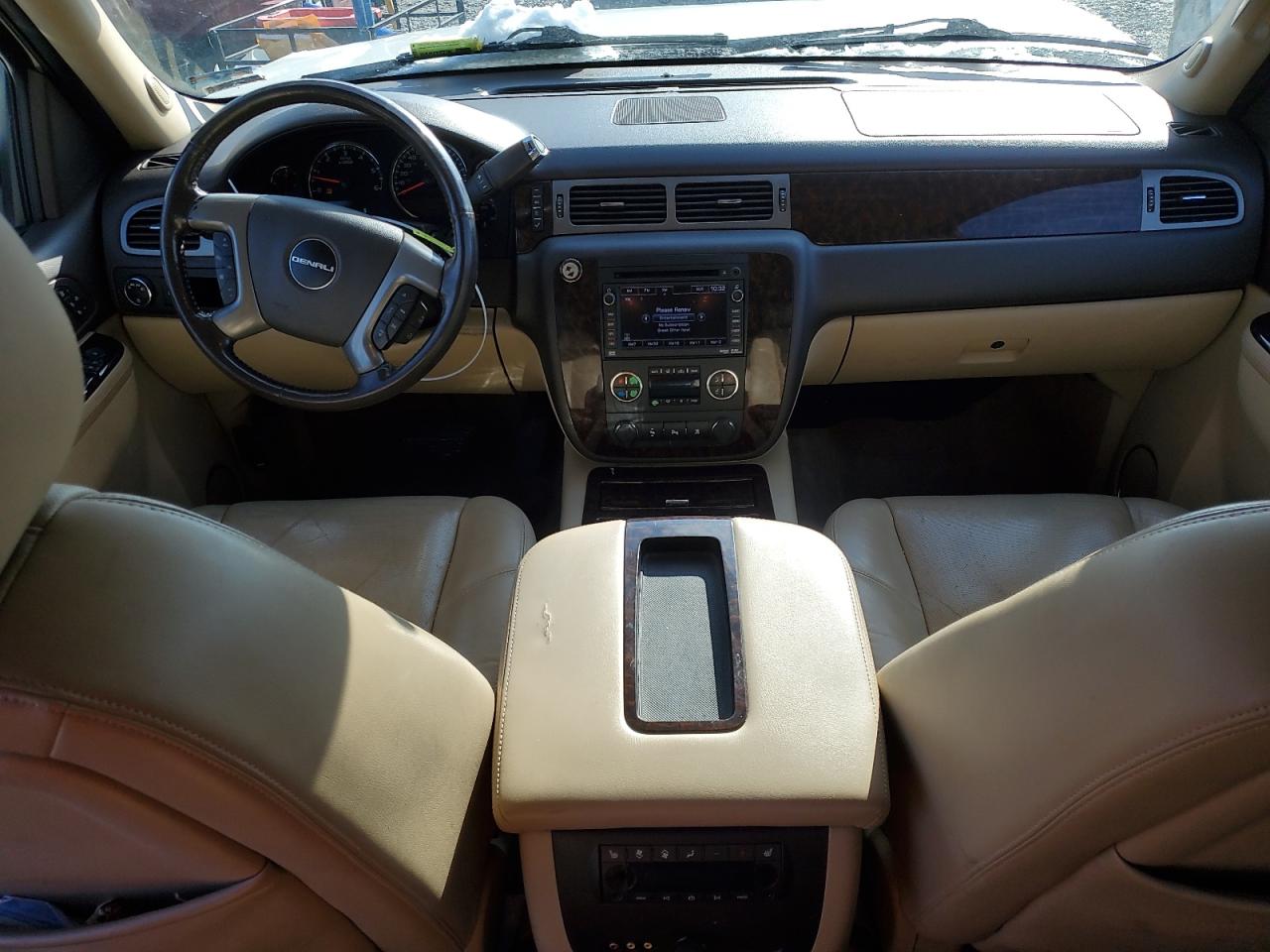 2011 GMC Yukon - Image 8