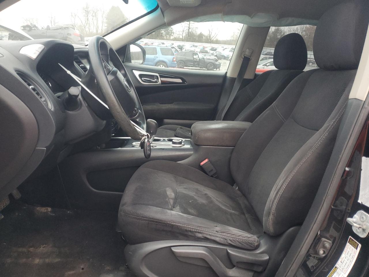 2015 Nissan Pathfinder S VIN: 5N1AR2MM5FC650643 Lot: 83305654