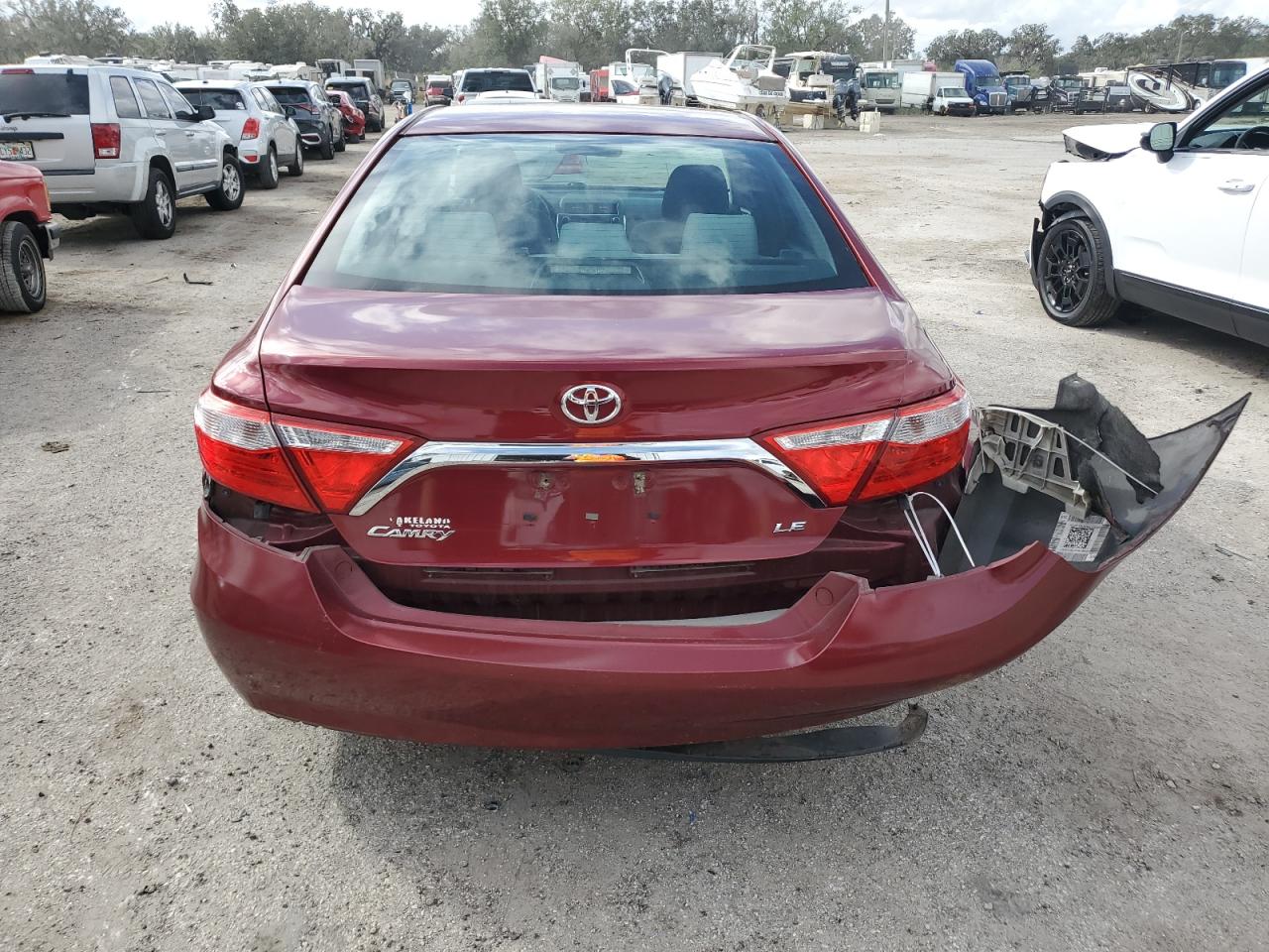 VIN 4T1BF1FK2HU692851 2017 TOYOTA CAMRY no.6