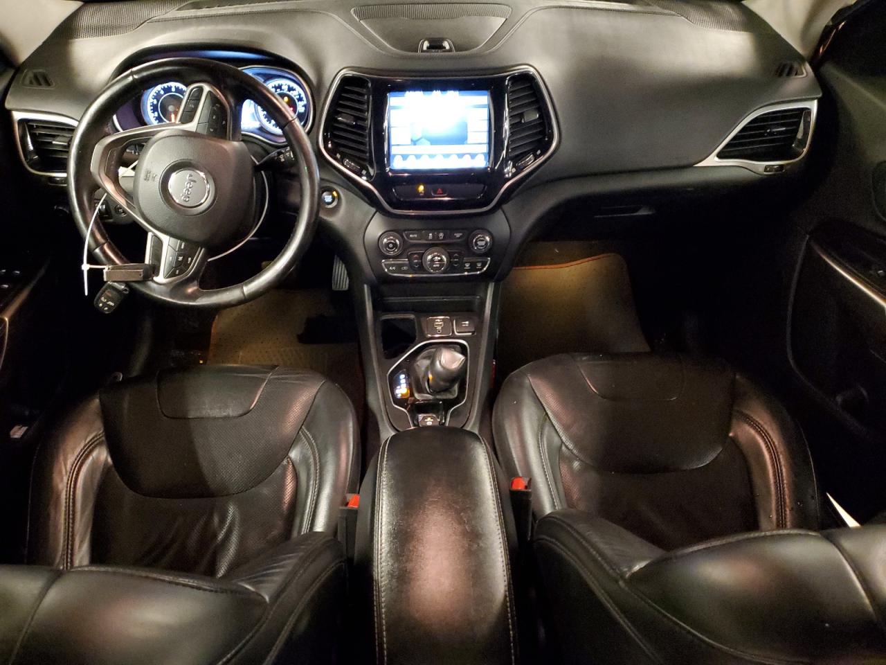 2019 Jeep Grand Cherokee - Image 8