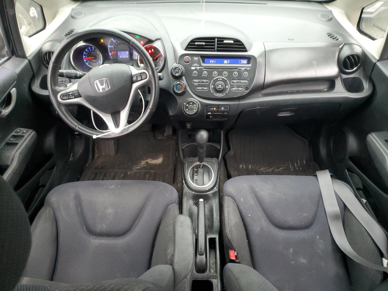 VIN JHMGE8H52DC060623 2013 HONDA FIT no.8