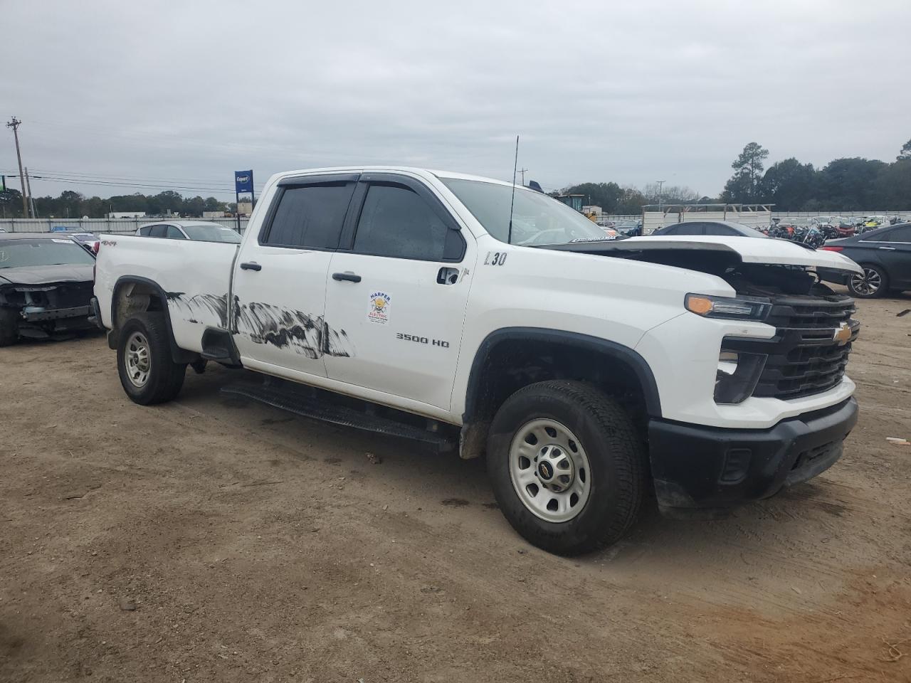 2024 Chevrolet Silverado - Image 4