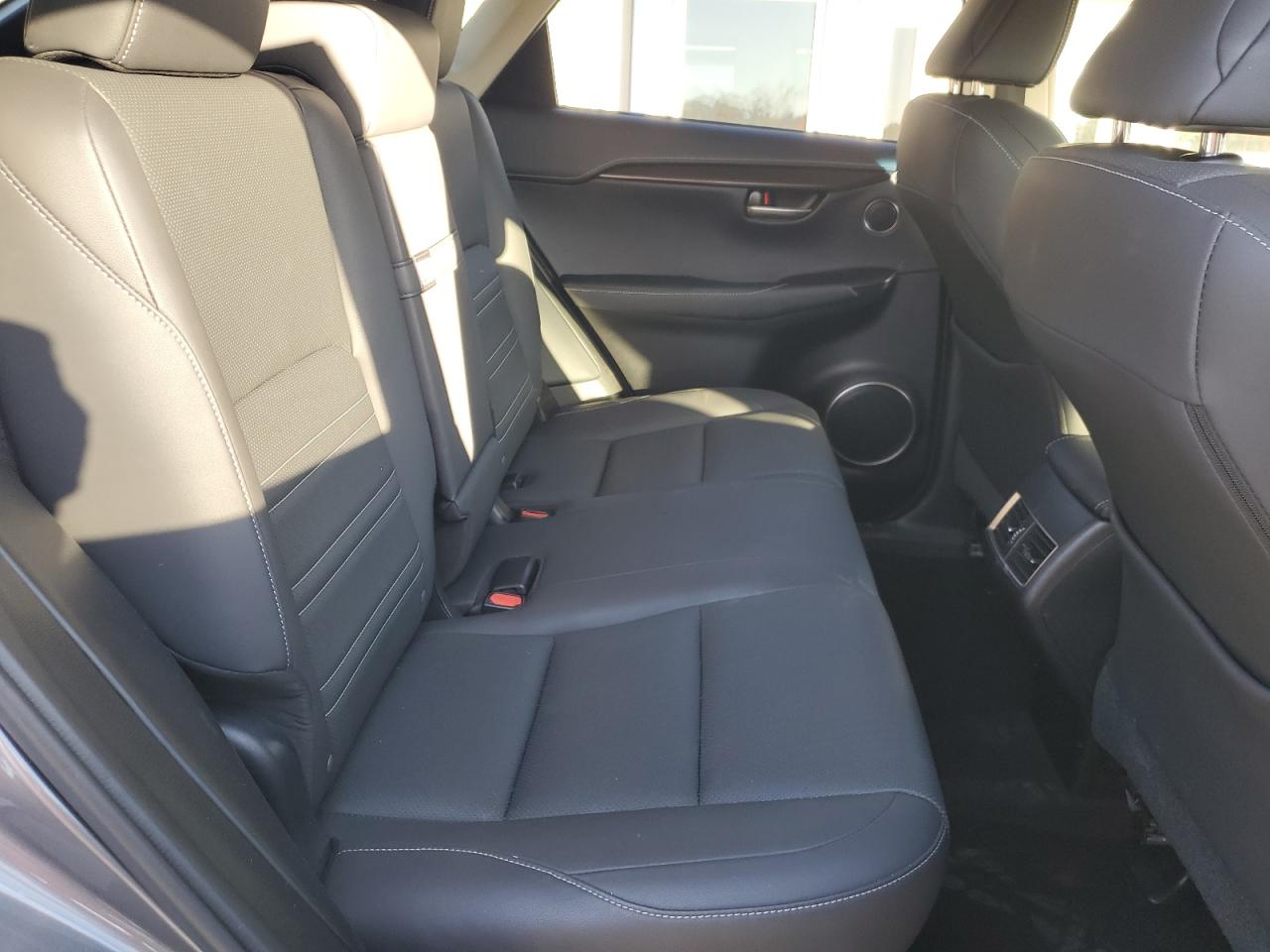 2017 Lexus NX - Image 11