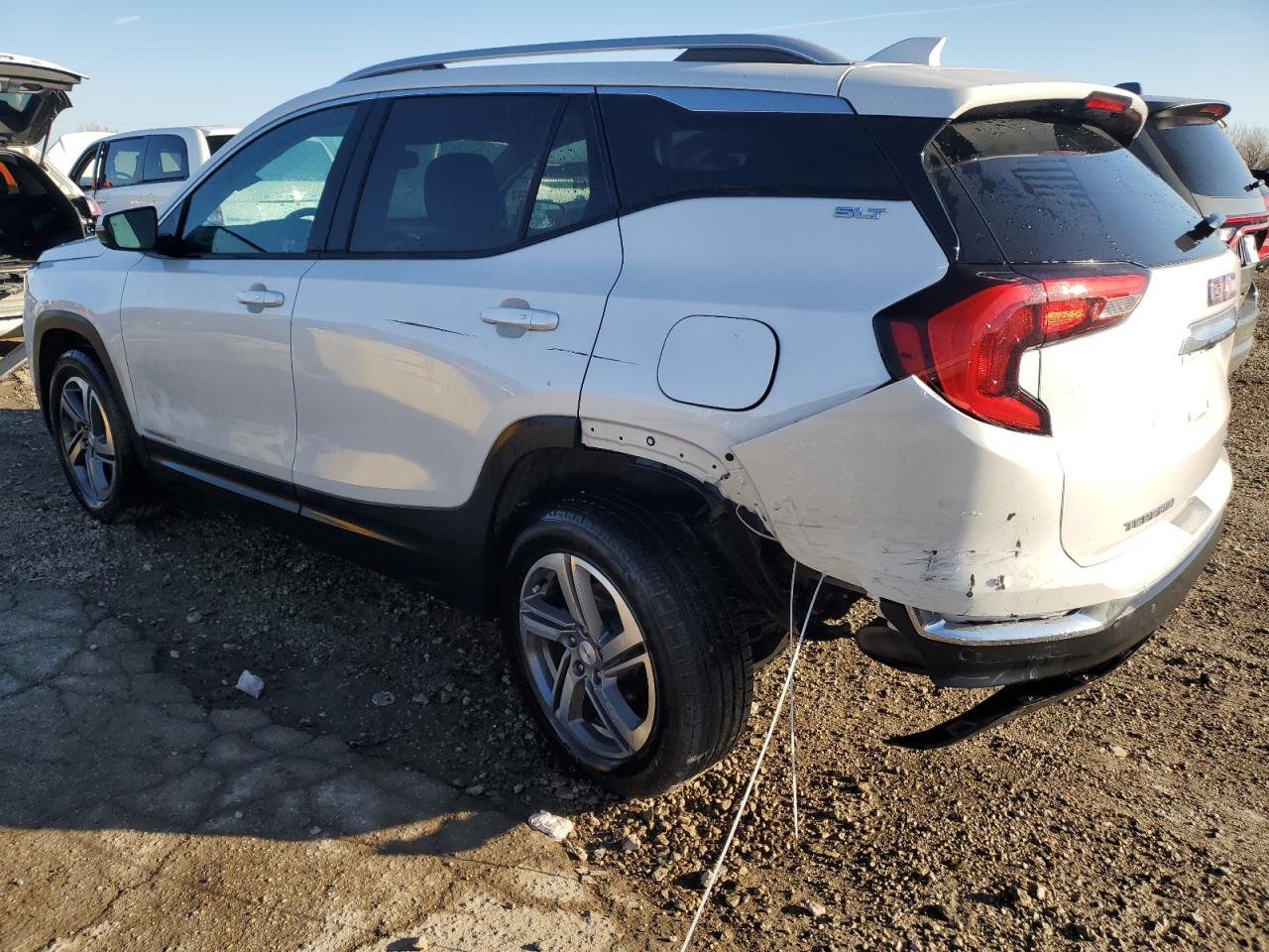 2021 GMC Terrain - Image 2