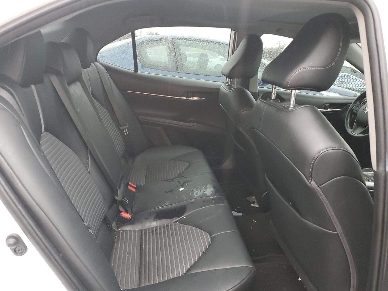 2022 Toyota Camry - Image 10