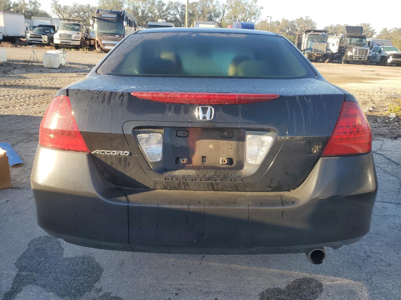 2006 Honda Accord - Image 6