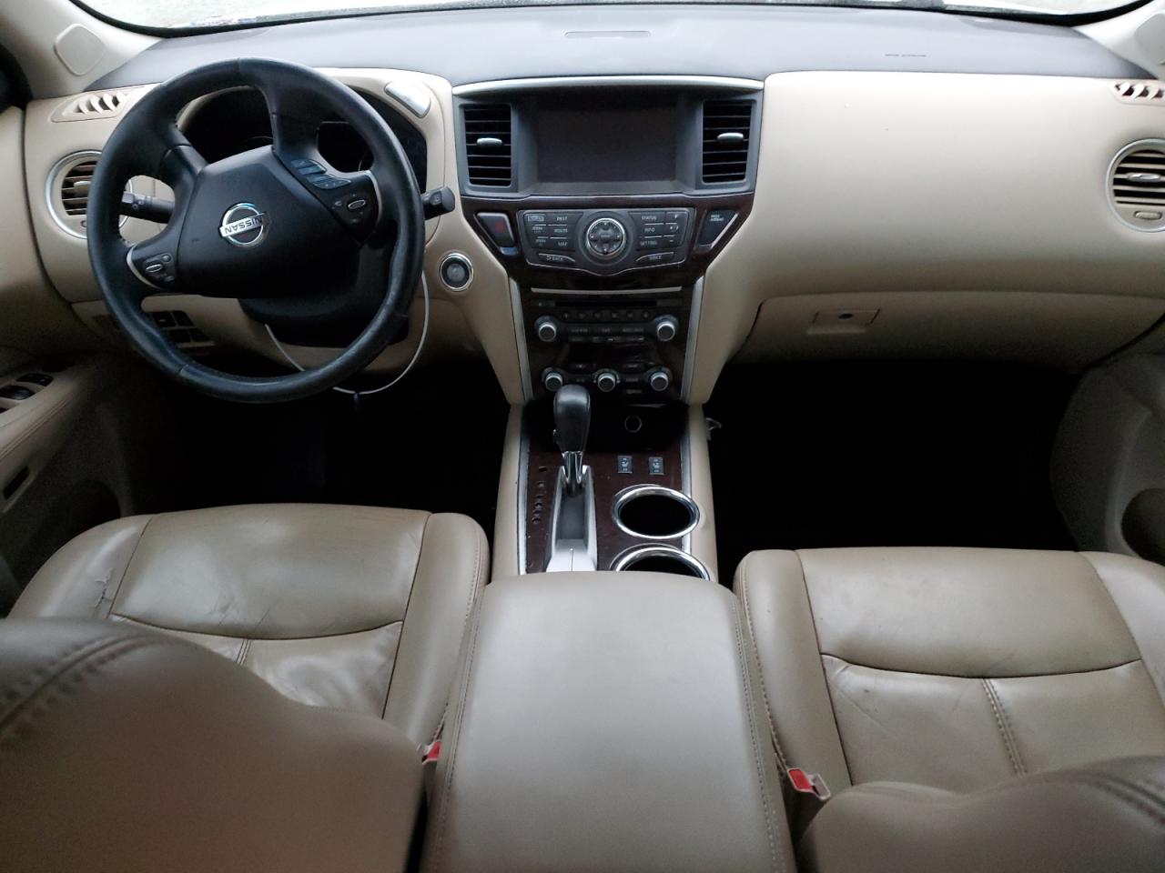 2016 Nissan Pathfinder - Image 8