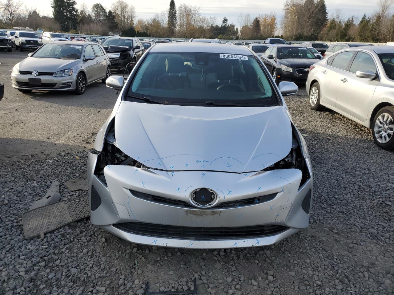 2018 Toyota Prius - Image 5