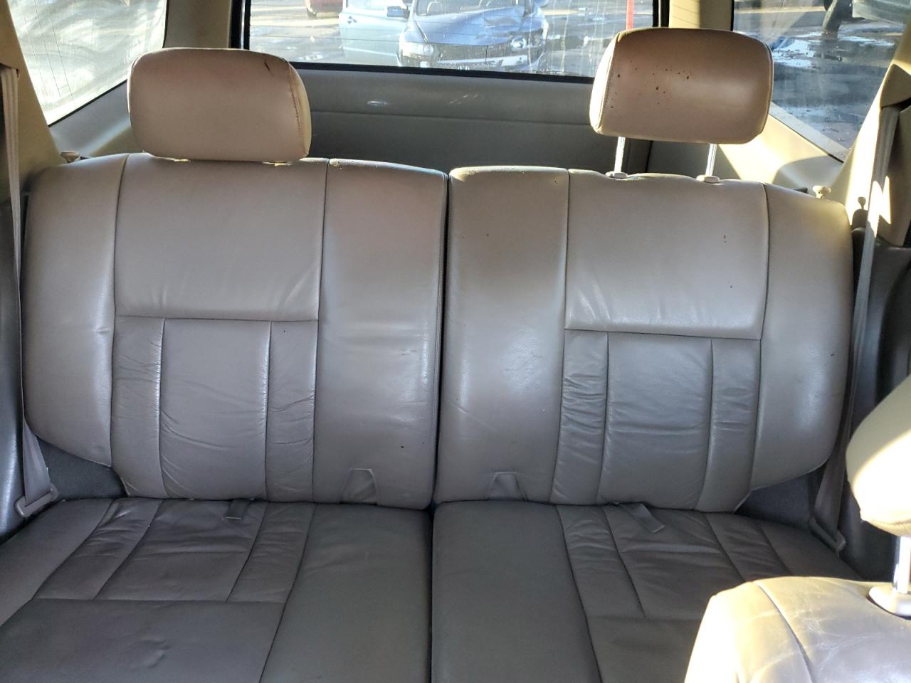 2000 Toyota 4Runner - Image 10