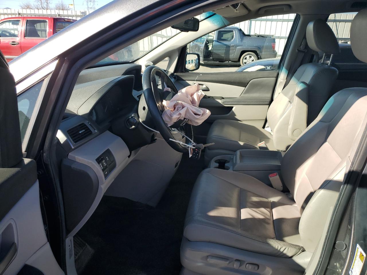 2012 Honda Odyssey - Image 7