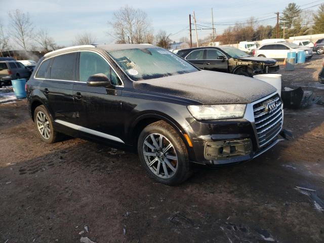  AUDI Q7 2018 Чорний