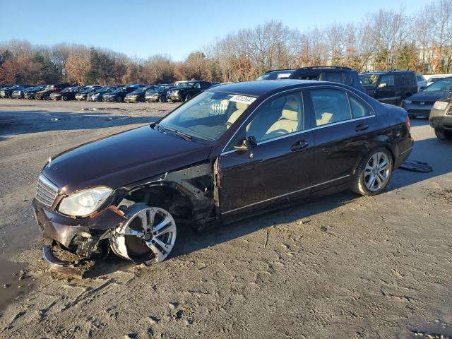 Sedans MERCEDES-BENZ C-CLASS 2012 Brązowy