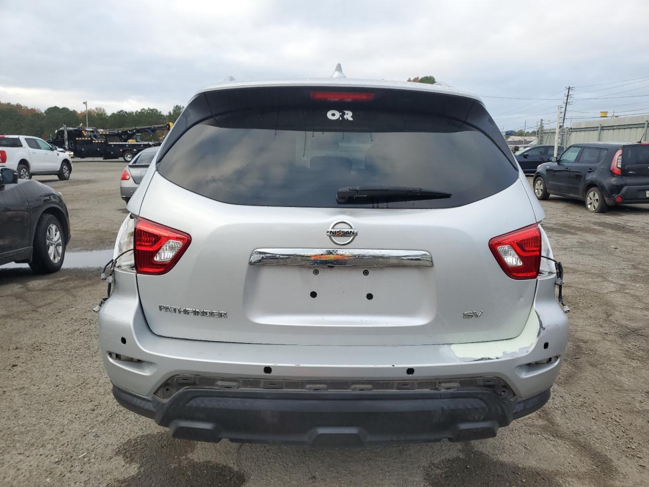 2019 Nissan Pathfinder S VIN: 5N1DR2MNXKC595820 Lot: 84996274