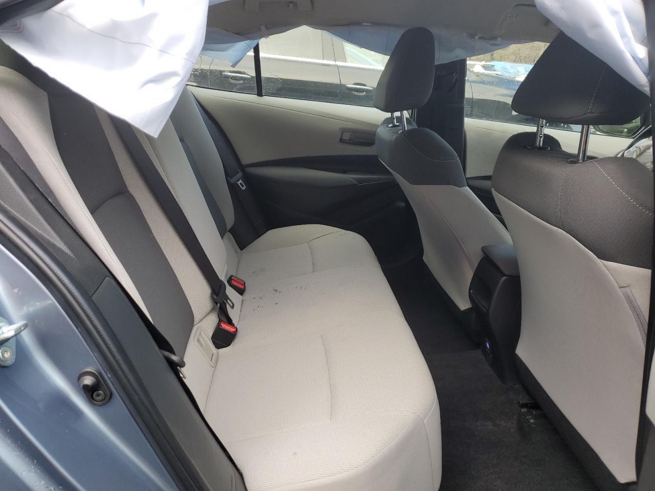 2022 Toyota Corolla - Image 19