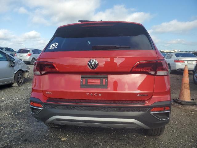  VOLKSWAGEN TAOS SEL 2024 Красный