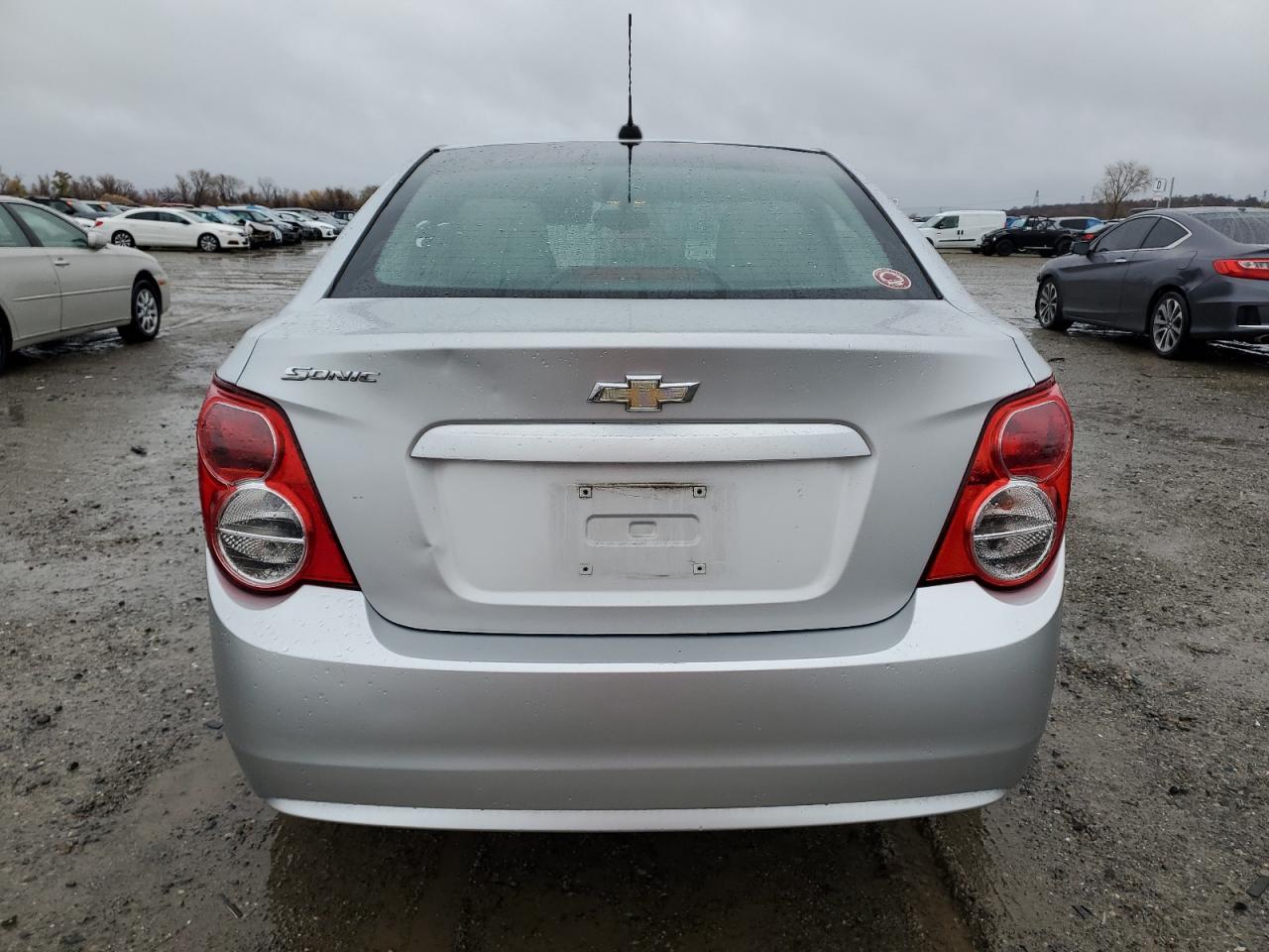 VIN 1G1JA5SG2G4143505 2016 CHEVROLET SONIC no.6