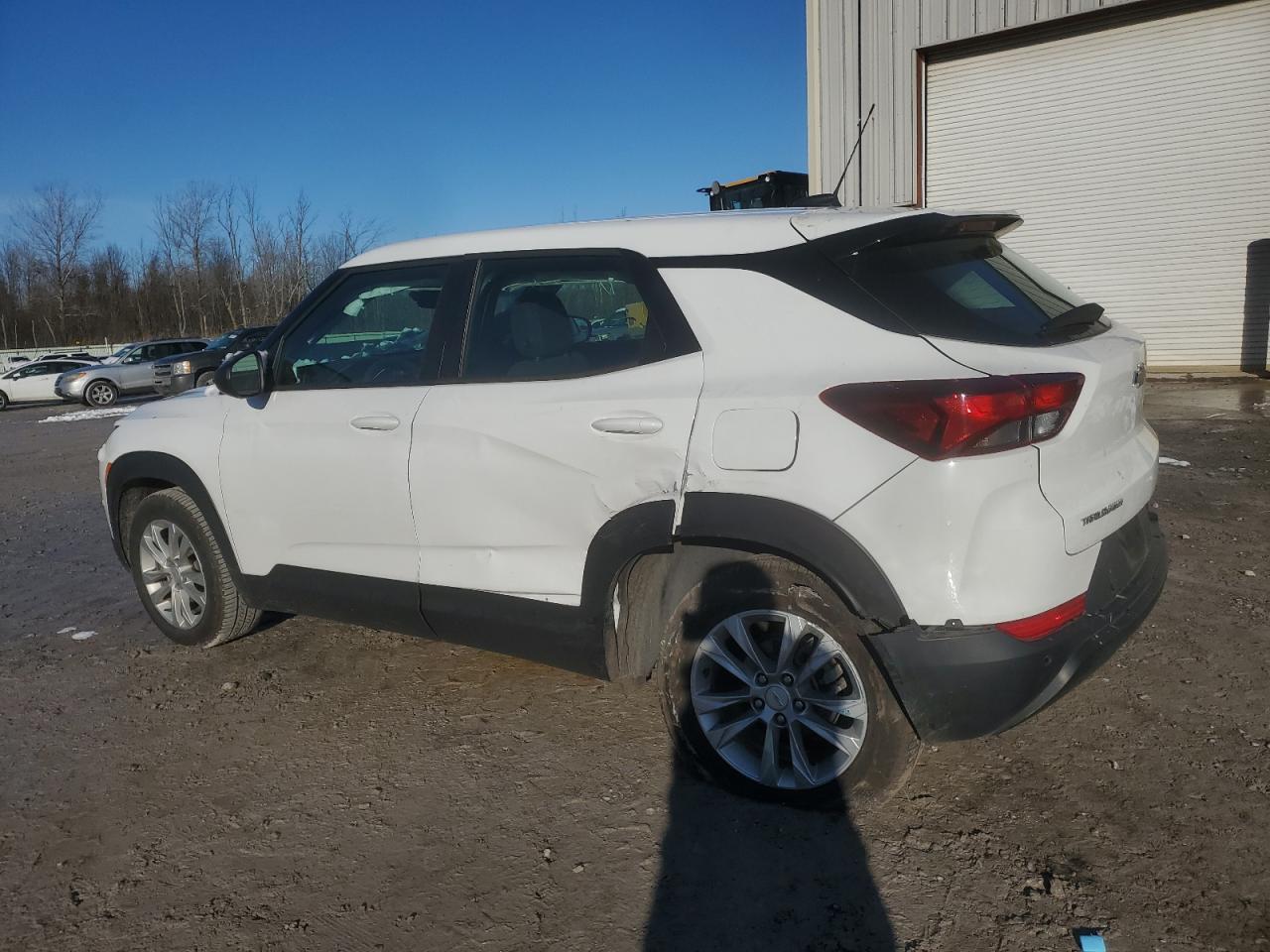 2021 Chevrolet TrailBlazer - Image 2