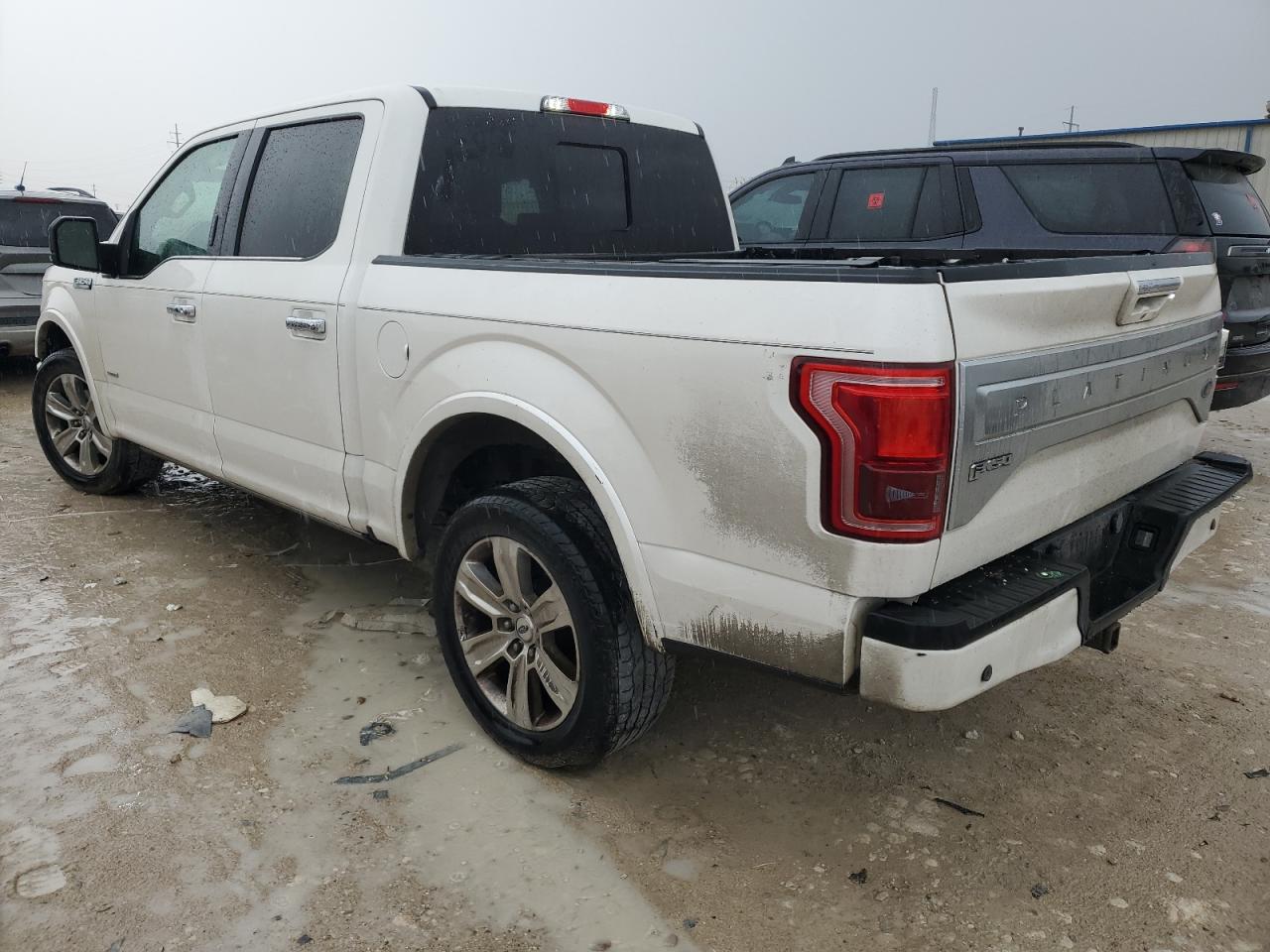 VIN 1FTEW1CG5GFA50709 2016 FORD F-150 no.2