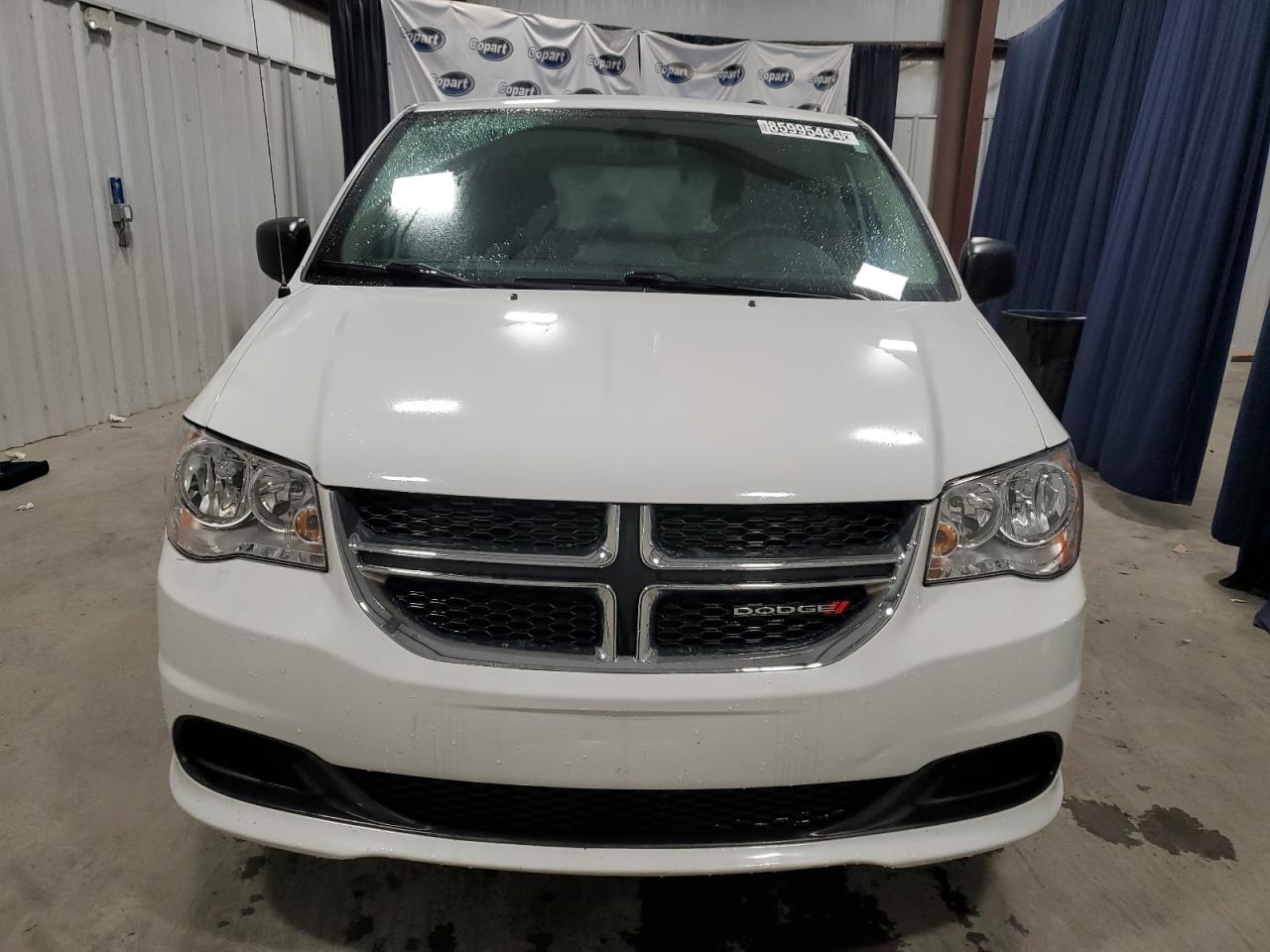 VIN 2C4RDGBG2JR302928 2018 DODGE CARAVAN no.5