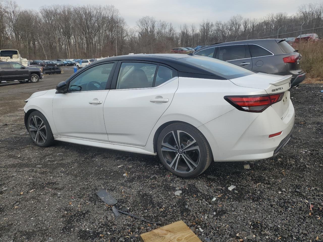 2022 Nissan Sentra - Image 2